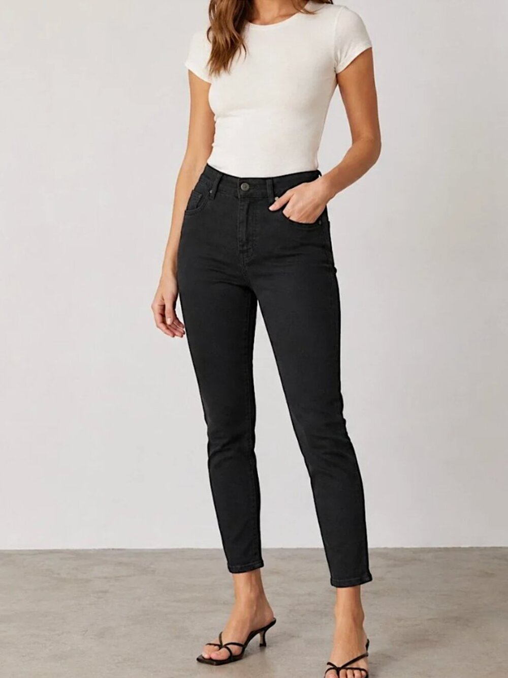 PAIGE X ANTHROPOLOGIE Hoxton Transcend Ankle Skinny Jeans Stretch Size 26 Black